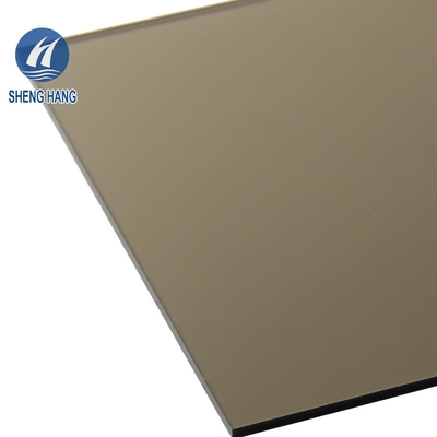 Anti Scratch 4x8 Polikarbonat Katı Levha Güneş Koruması Yanmaz Yüksek Plastisite